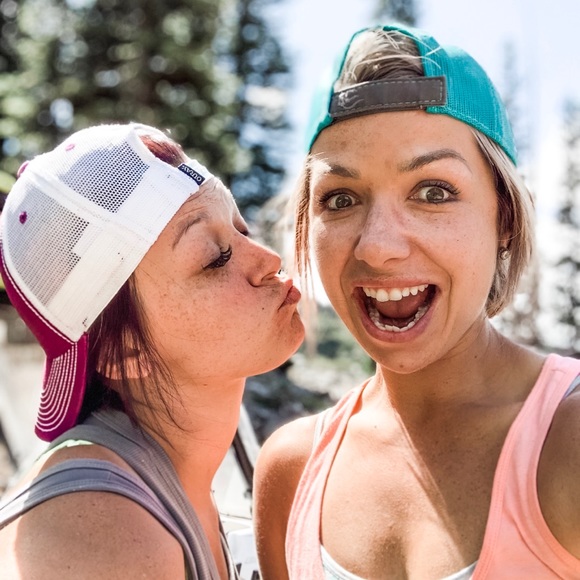 Meet your Posher, Stacy - Picture 3 of 4